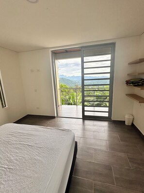 5 chambres, Wi-Fi, draps fournis