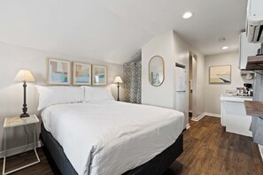 Työpöytä, Wi-Fi, vuodevaatteet