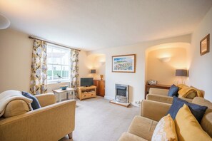 Living area - Bovis Cottage, Southwold (Southwold)