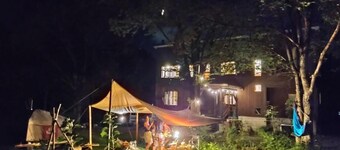 Quiet Forest Retreat with Mt. Yotei Views - 10 min to Hirafu ski resort