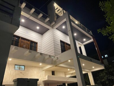 Akash Ganga Homestay Varanasi