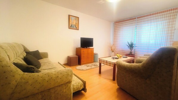 Smart TV - Aviației Vintage Charm with AC (Bucharest)