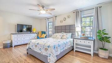 3 bedrooms, iron/ironing board, free WiFi, bed sheets