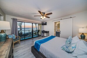 8 bedrooms, iron/ironing board, free WiFi, bed sheets