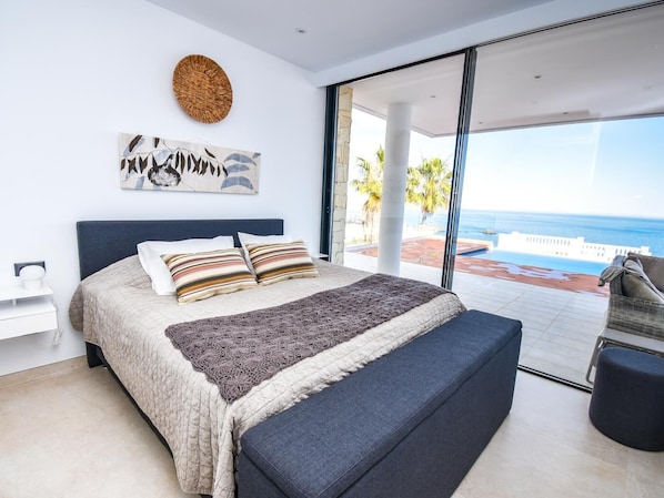 4 habitaciones, internet y ropa de cama 