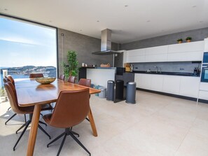 Dining - Luxury Villa Facing the Sea in Cotobro (Almuñecar)