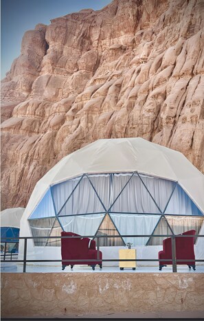 Egyptian cotton sheets, premium bedding, down comforters