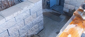 Clean, Fresh, Sleeps 8, big screens TVs, WiFi in enjoyable Pocatello