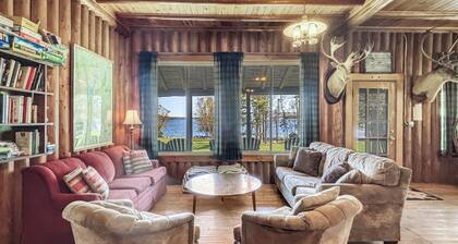 Tomhegan Lodge (Tomhegan Direct Lake Access)