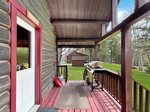 Terrace/patio - Spinney (Tomhegan Direct Lake Access) (Rockwood)