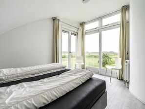 2 chambres, bureau, accès Internet