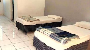 Economy Twin Room | Free WiFi