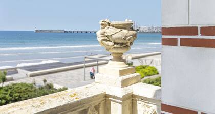 Villa des Palmiers, le luxe les pieds dans l'eau I Les Sables d'Olonne