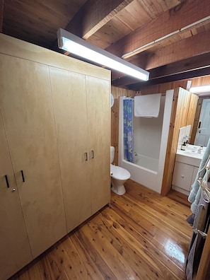 Towels, soap, toilet paper