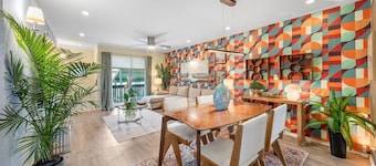 Sage House North - stylish,cozy, in the heart of Harlingen!