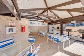 Apartment | 2 bedrooms, Internet