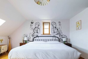 1 bedroom, iron/ironing board, WiFi