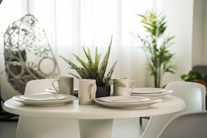 Dining - NEW! Walk to Beaches + Restaurants + Close to SJU and Isla Verde in San Juan! (San Juan)
