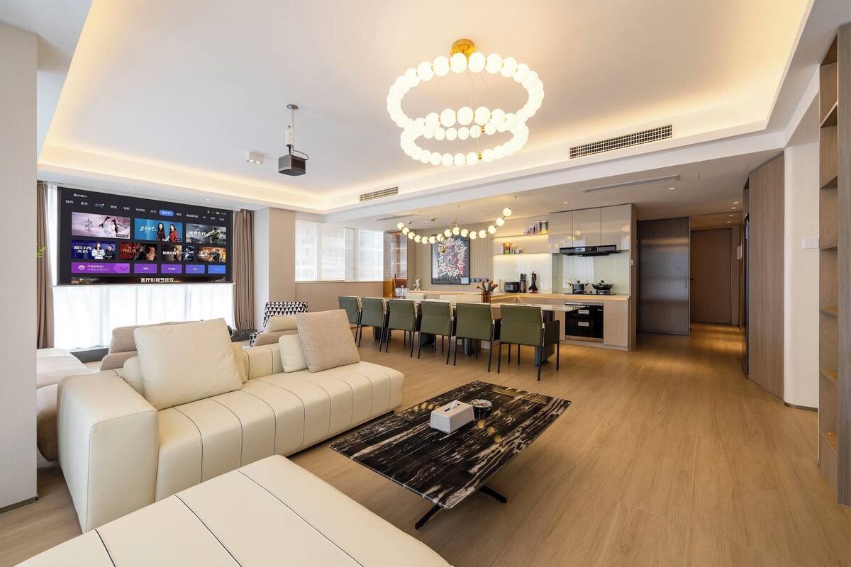 Luxury Apartment, City View | Living area