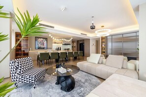 Luxury Apartment, City View | Living area