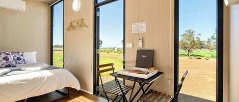 1 habitación y ropa de cama