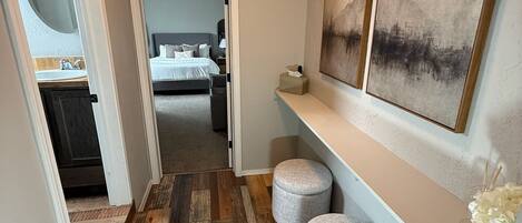 2 bedrooms, desk, iron/ironing board, travel crib