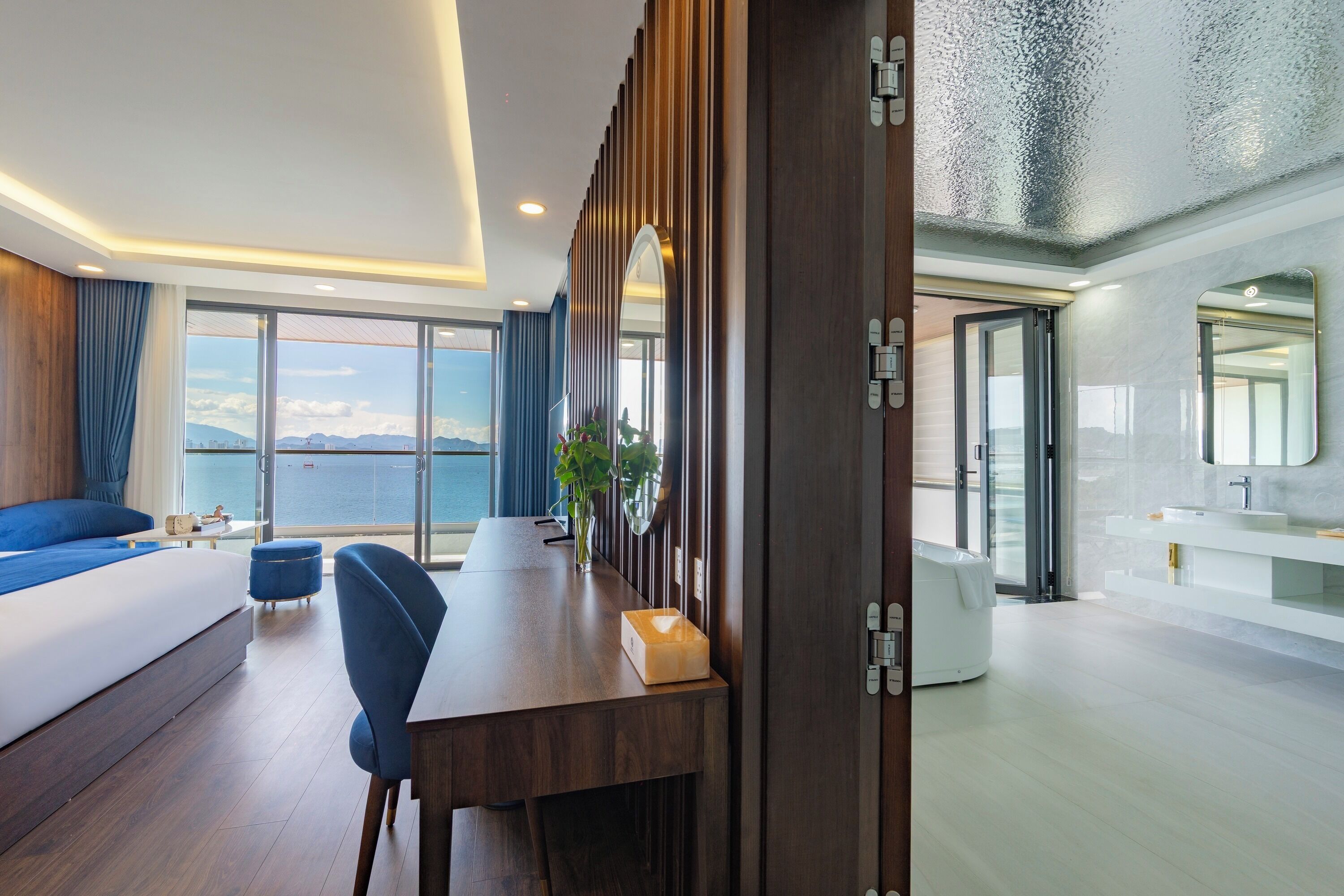 Quarto presidencial, vista para o oceano | Roupas de cama premium