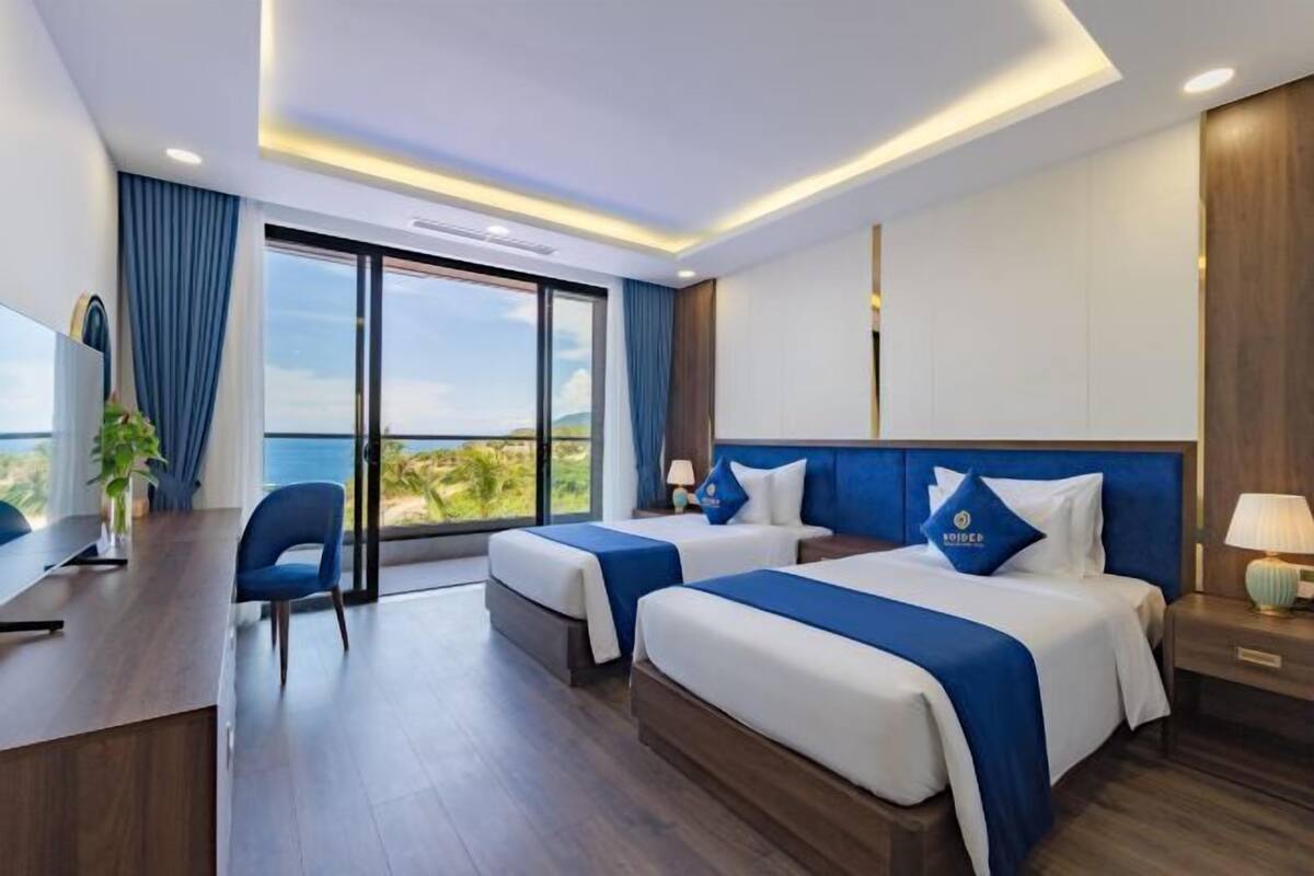 Ropa de cama de alta calidad, colchones con efecto memoria y minibar