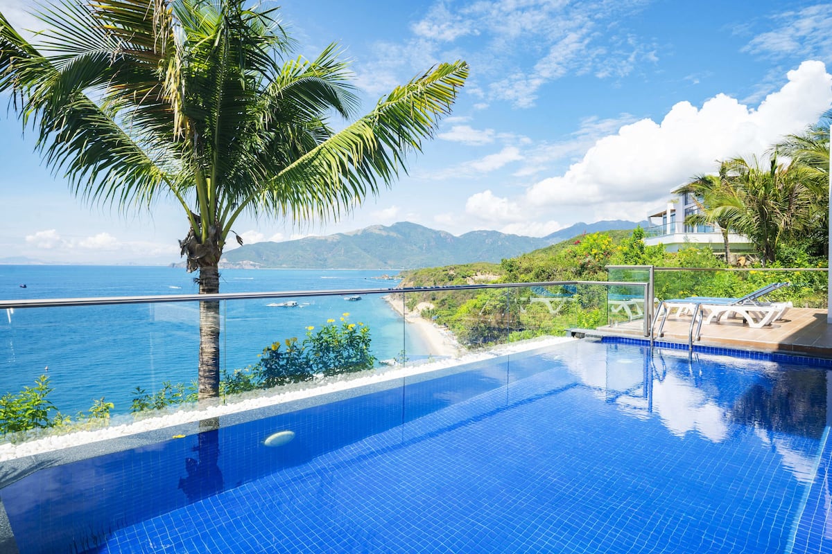 Luxury Villa, 3 Bedrooms, Ocean View | Premium bedding, memory foam beds, minibar, in-room safe