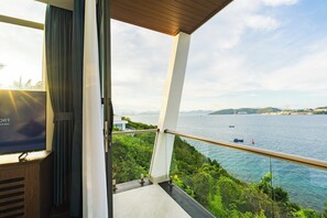 Luxury Villa, 3 Bedrooms, Ocean View | Premium bedding, memory foam beds, minibar, in-room safe - Paradise Resort Nha Trang (Nha Trang)