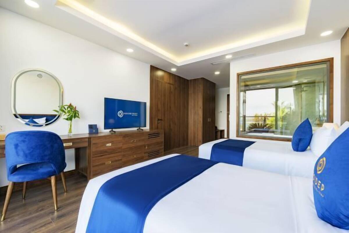 Ropa de cama de alta calidad, colchones con efecto memoria y minibar