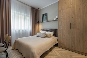 Comfort Studio, 1 Queen Bed, Air conditioning