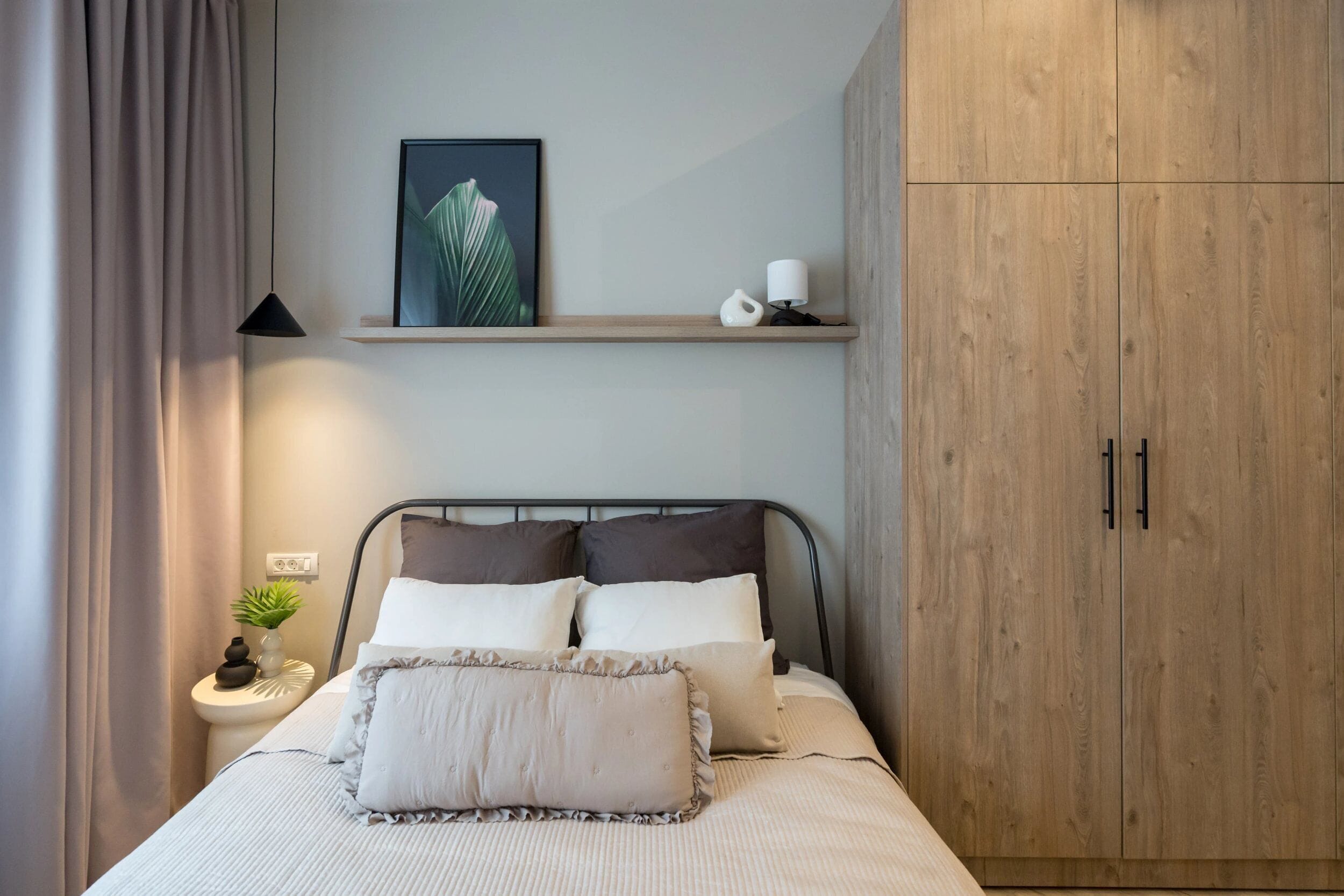 Estudio Confort, 1 cama de matrimonio, Aire acondicionado | Tabla de planchar con plancha y wifi gratis