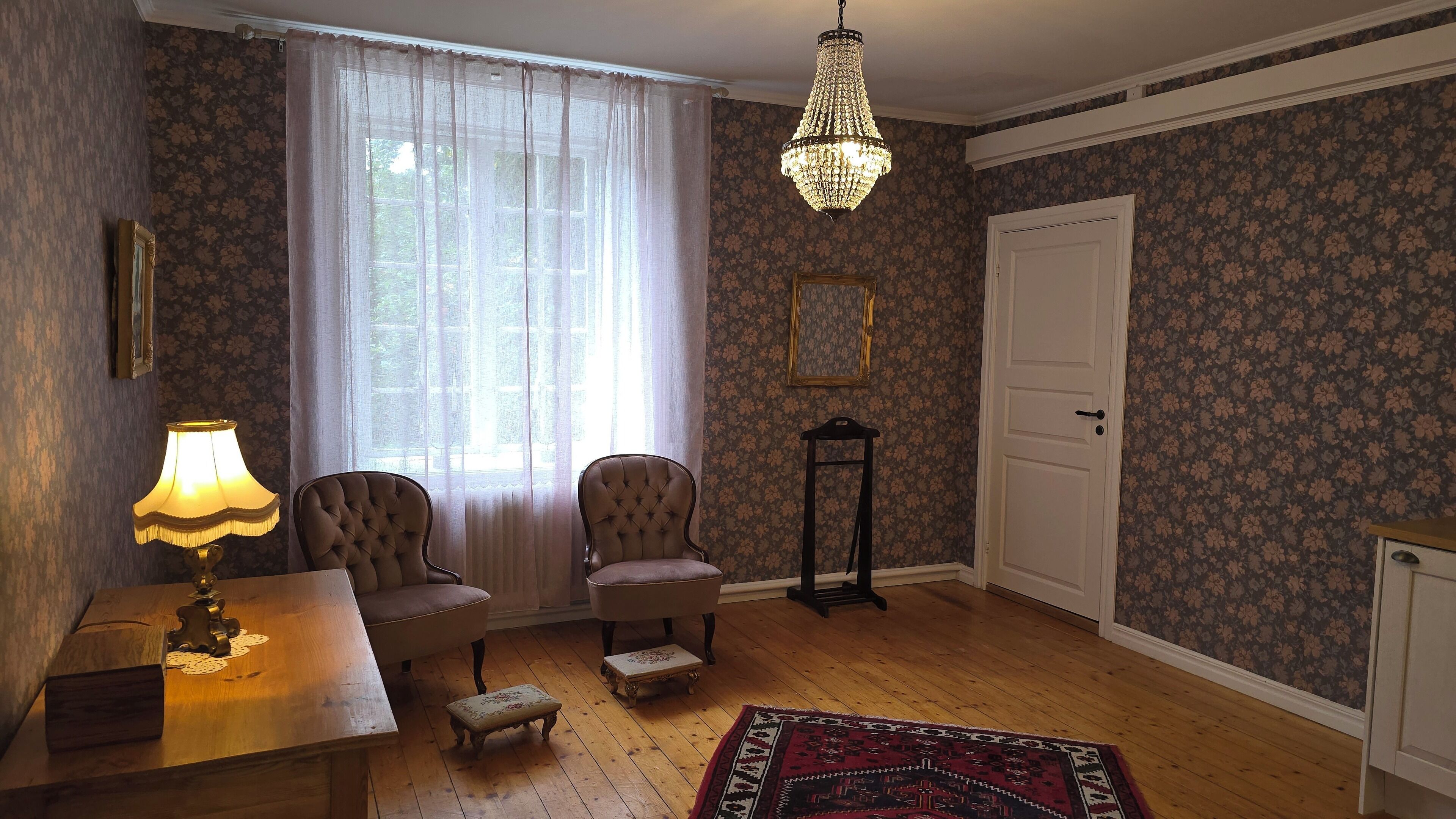 Quadrupla Deluxe | Postazione laptop, tende oscuranti, insonorizzazione