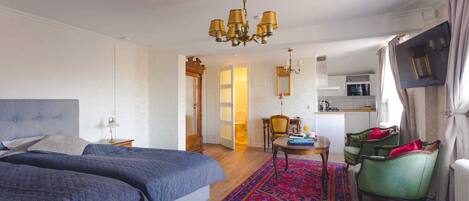 豪華雙人房 | 手提電腦工作空間、遮光窗簾/窗簾、隔音、熨斗/熨衫板