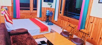 Anurag Hotel Chakrata 