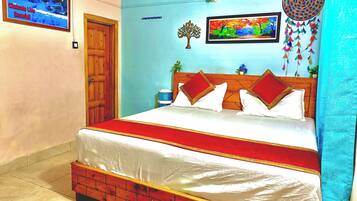 Standard Twin Room, 1 Bedroom | Premium bedding, down duvets, Select Comfort beds, desk