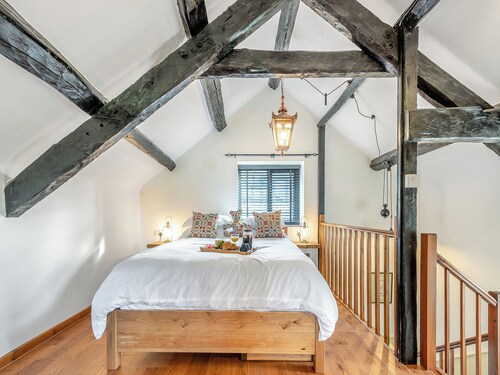 Coach House - UK49793