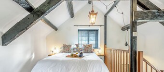 Coach House - UK49793