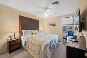 3 多间卧室、熨斗/熨衣板、免费 WiFi、床单