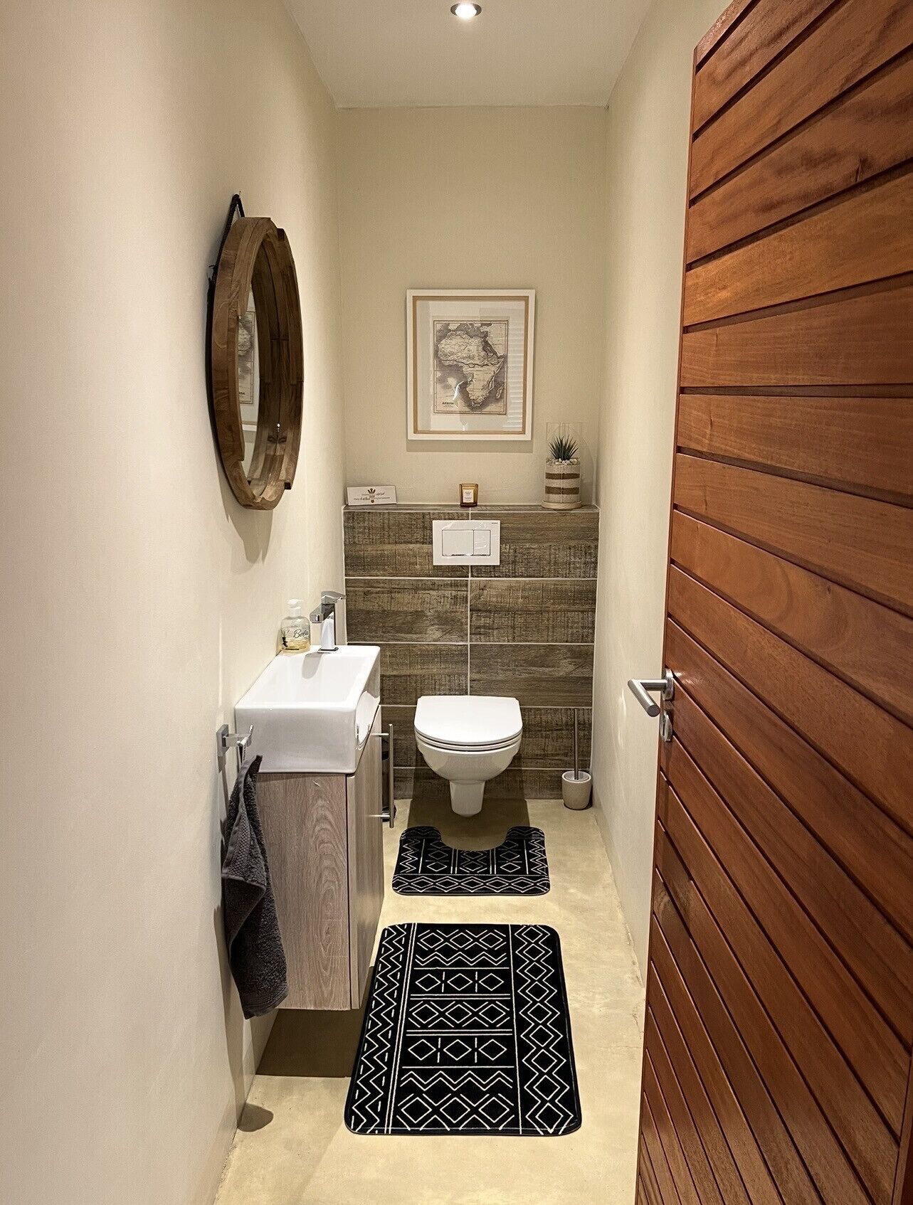 Shower, hair dryer