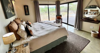 Villa Marula: Delightful South African bush villa