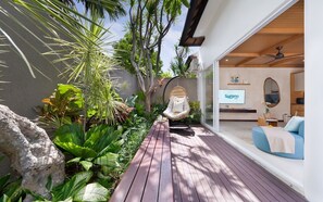 Property grounds - Charming, 2 Bedroom Villa near Canggu Area (Badung)