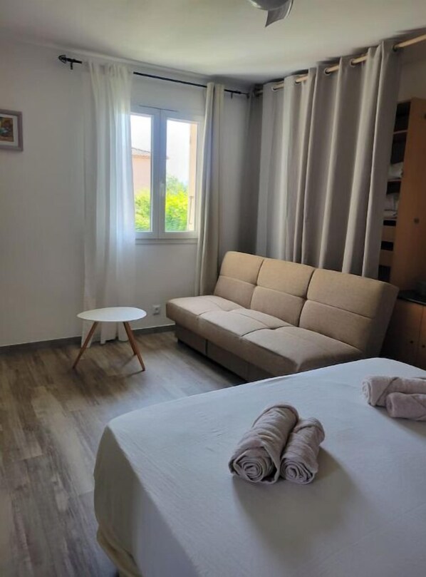 1 bedroom, iron/ironing board, travel crib, free WiFi