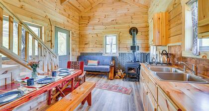 'Fins & Flowers' Lewiston Cabin w/ Trout Fishing!