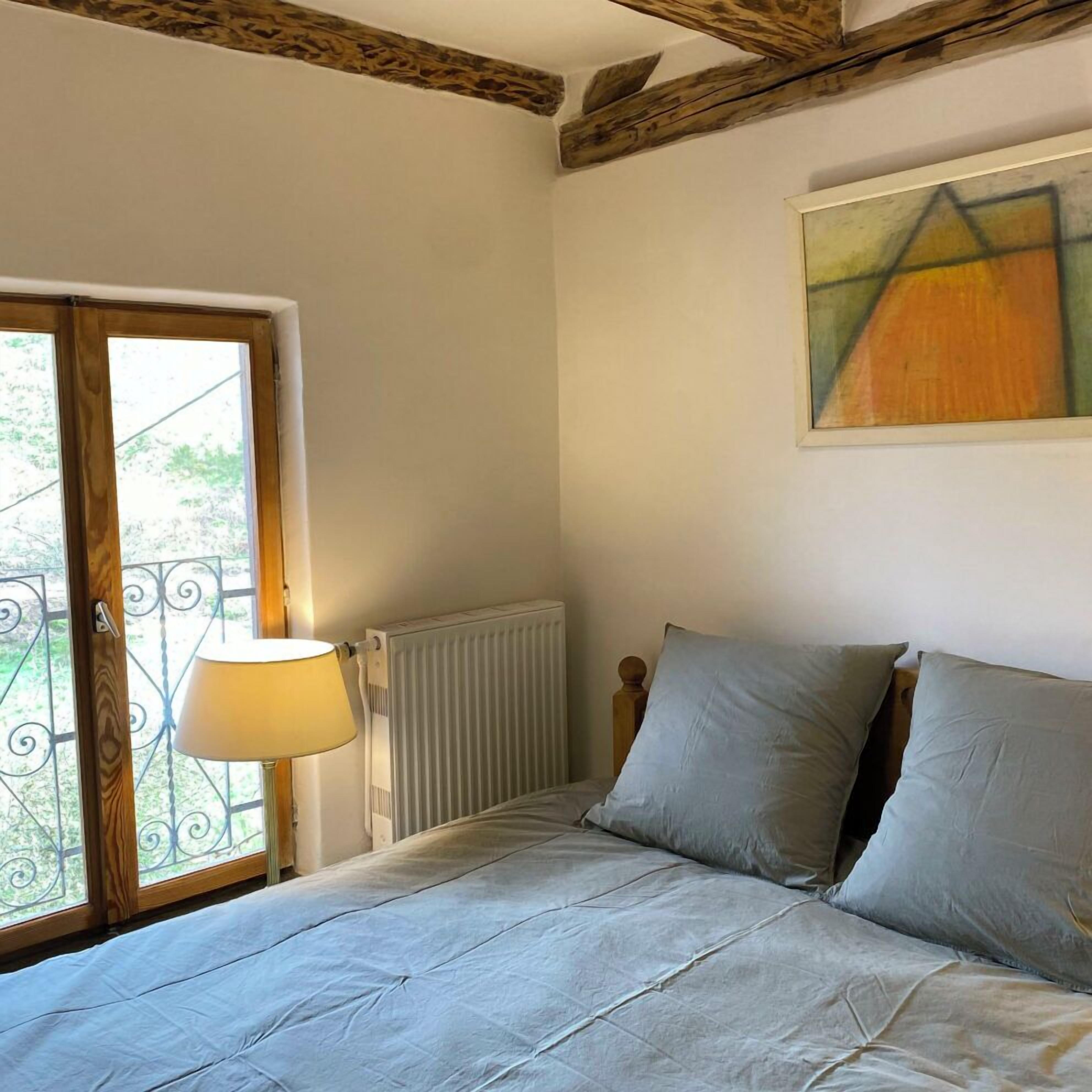 7 slaapkamers, reisbedje, internet, beddengoed