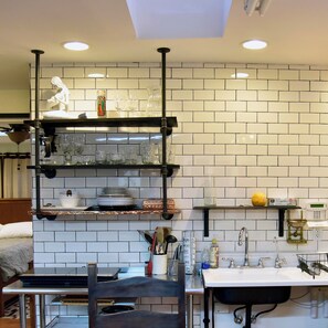 Fridge, microwave, oven, stovetop - Potter Highlands Group Getaway! 2 Units, Hot Tub, Firepit, Walkable:  sleeps 12 (Denver)