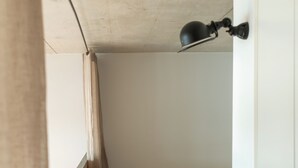 Unclassified image, 4 of 17, button - Loft with terrace overlooking Porto-Vecchio salt marshes (Porto-Vecchio)