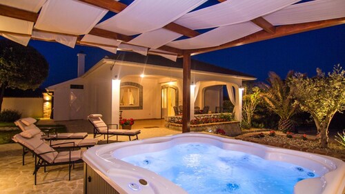 Villa Lara - Rab by Villas Guide