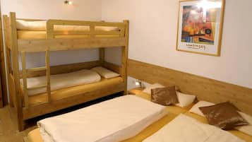 5 Schlafzimmer, kostenloses WLAN, BettwÀsche